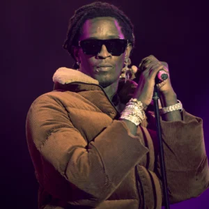 Young Thug envia aranhas vivas para promover álbum “Uy Scuti” e intriga fãs com campanha bizarra
